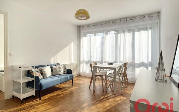 Appartement à louer    2 pièces •  Châtenay-Malabry
