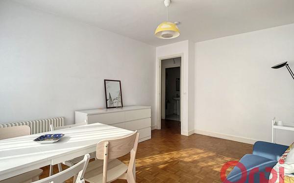 Appartement à louer    2 pièces •  Châtenay-Malabry