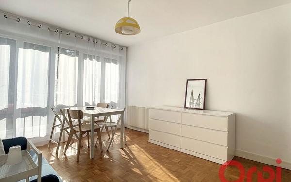 Appartement à louer    2 pièces •  Châtenay-Malabry