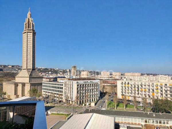 ***Plage-Le Havre***T1 bis de 35 m² meublé avec ascenseur, parking, cave et vue dégagée sur la ville