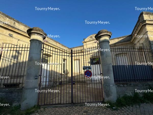 BUREAUX A VENDRE - CHARTRONS