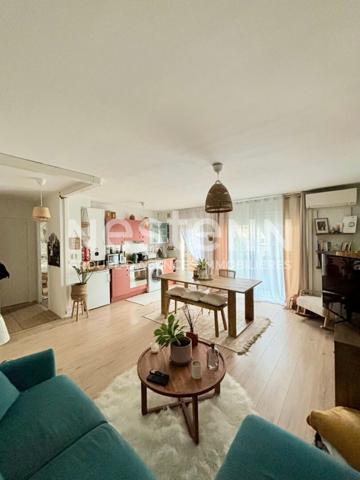 Appartement Toulouse Rangueil T2 44 m2 renové avec gout, lumineux, parking et cave