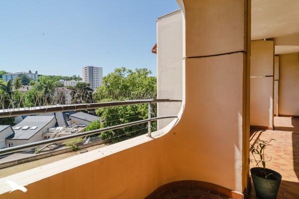 Appartement 288 640 € Lyon 09 6 p 120 m² DPE D