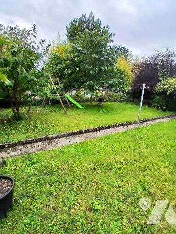 Maison d'habitation restaurée centre ville avec jardin