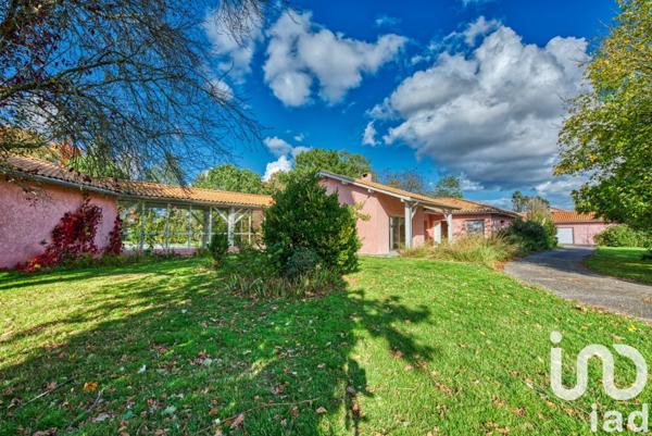 Maison à vendre 6 pièces 160 m² Mérignac