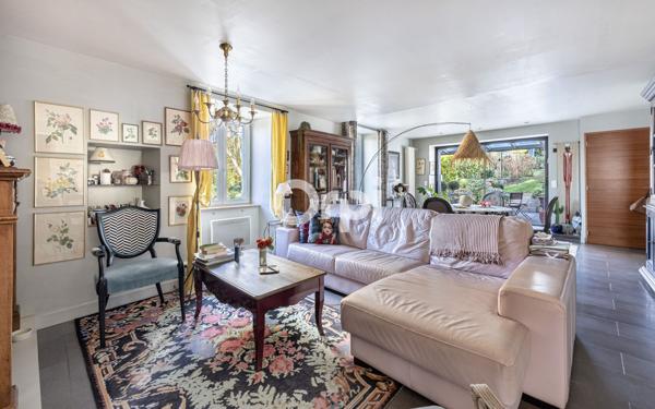 Maison à vendre    4 pièces • 129 m2 Séreilhac