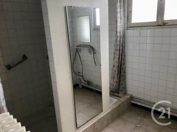 maison à vendre  8 pièces - 237,62 m2 BLET - 18