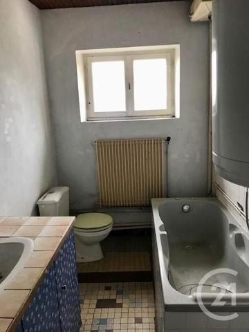 maison à vendre  8 pièces - 237,62 m2 BLET - 18