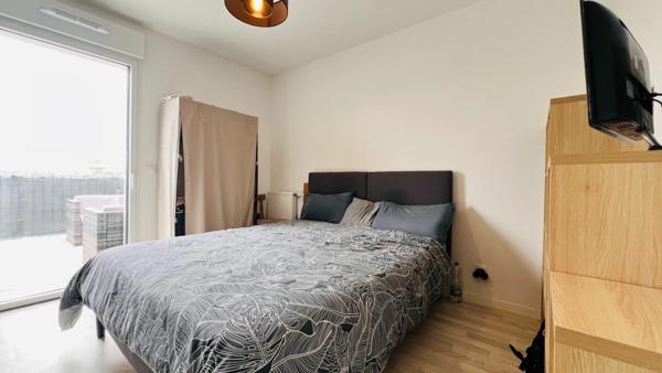 Dpt Finistère (29), à vendre QUIMPER Kerfeunteun appartement T3 situé au dernier étage de 59 m² habitable - Terrasse - Parking privé - Cave.