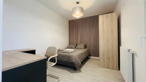 Dpt Finistère (29), à vendre QUIMPER Kerfeunteun appartement T3 situé au dernier étage de 59 m² habitable - Terrasse - Parking privé - Cave.