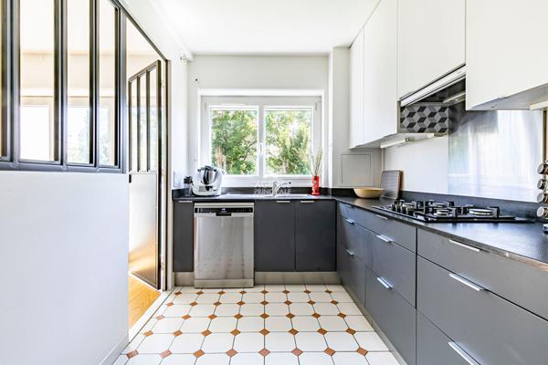Le Vésinet - Appartement familial 5 pièce(s) 108 m² 714 700 € **  - Référence  161595