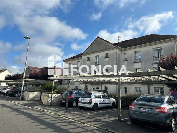 Location Studio 32.1 m² - JEANNE D'ARC Saint Jean De La Ruelle 45140