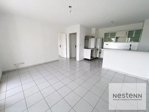 Fréjus, dernier étage, 2 pièces, terrasse et garage