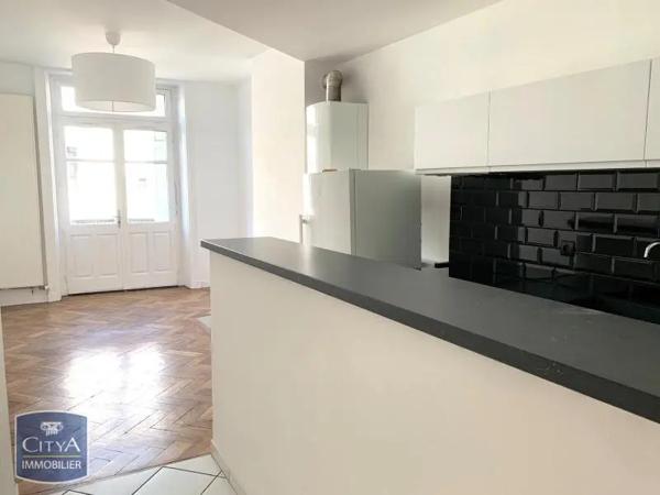Appartement à louer 2 pièces 38.08m² Saint-Étienne (42100)