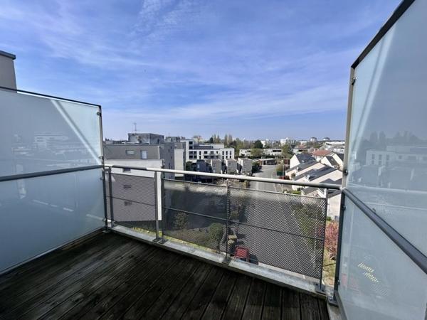 Appartement à louer |                                        Tours |                                        3 pièces  | 56 m²