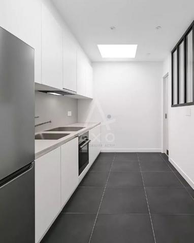 SURESNES - CENTRE VILLE/ APPARTEMENT DERNIER ETAGE (3- 4 CHAMBRES) AVEC PARKING