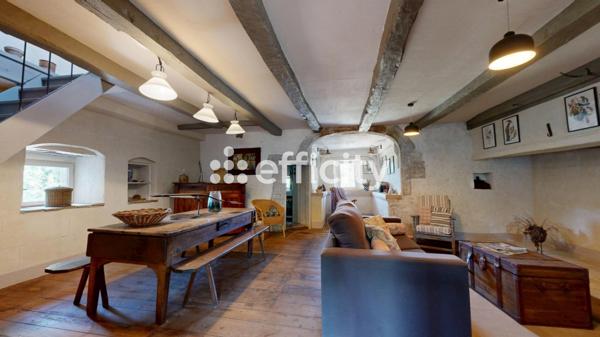 Maison
         9 pièces
        - 378 m² Bien prestige 606 000 € *