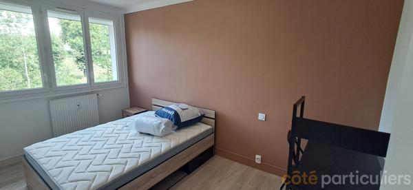 Location
                Appartement75,7 m² - 4 Pièces -
                    RODEZ (12000)