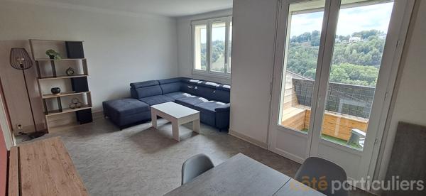 Location
                Appartement75,7 m² - 4 Pièces -
                    RODEZ (12000)
