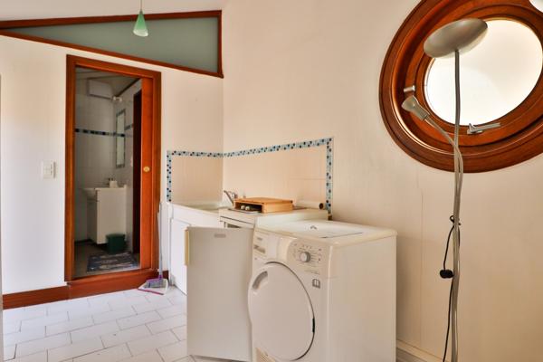 Maison
         4 pièces
        - 98 m² 212 000 € *