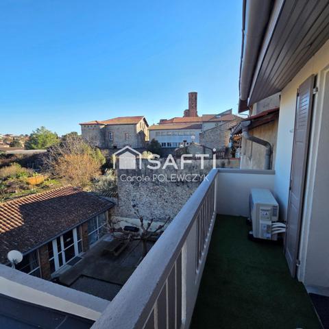 CHARMANT APPARTEMENT MEUBLE RENOVE AVEC GOUT