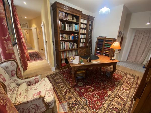 Appartement 5 pièce(s) 2 chambre(s) 112 m²