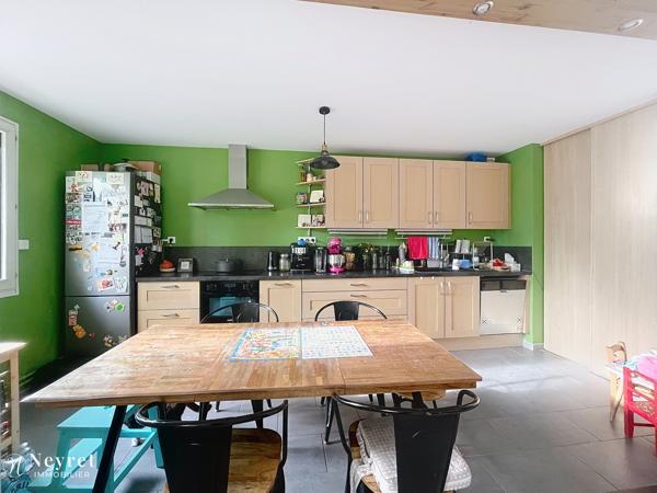 Oullins - Appartement Familial de type T4 dans un écrin de verdure !