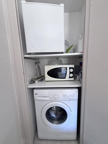 CHÂTEL-GUYON – A LOUER STUDIO MEUBLÉ 18 m² – RÉSIDENCE SÉCURISÉE Châtel-Guyon (63140)