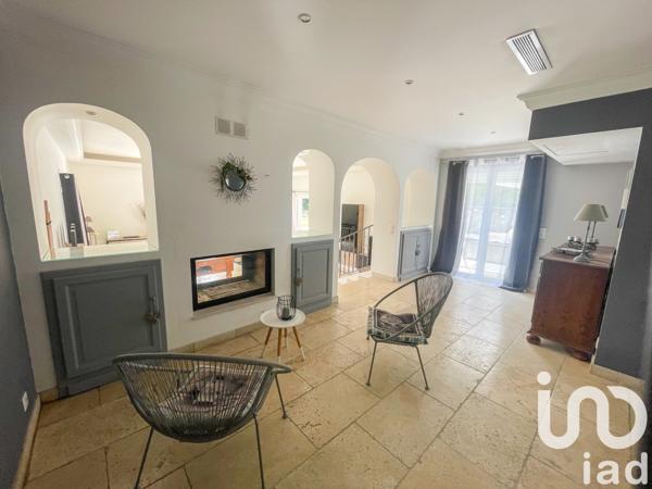 Maison à vendre 5 pièces 187 m² Grasse