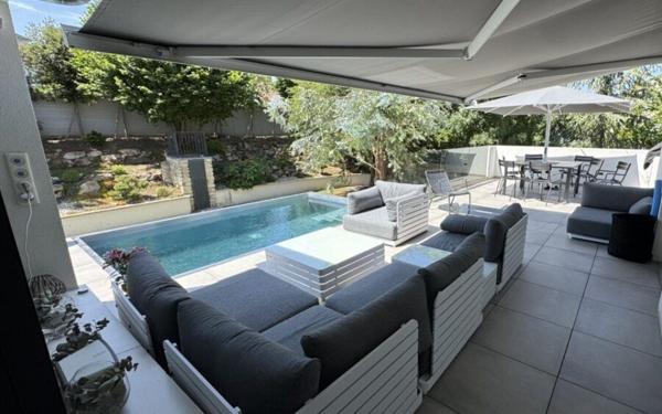 Maison à vendre    6 pièces •  Verneuil-sur-Seine