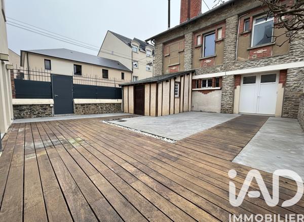 Maison à vendre 8 pièces 188 m² Laval