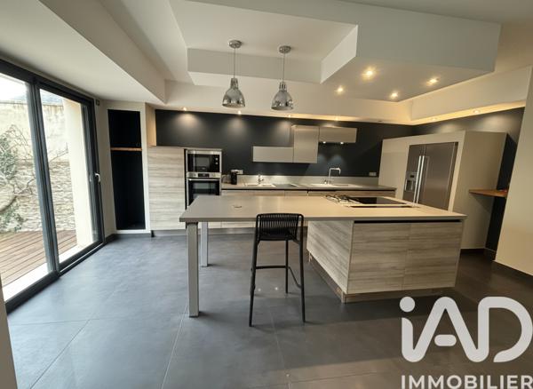 Maison à vendre 8 pièces 188 m² Laval