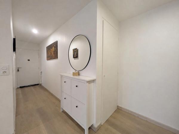 Appartement à vendre T3 bis AIX LES BAINS (73) 2 chambres, 1 bureau, parking et cave