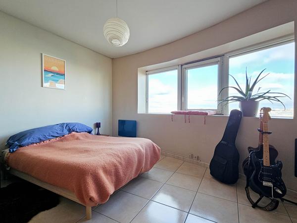 APPARTEMENT TRAVERSANT DE TYPE 2 LA ROCHELLE / LES MINIMES  La rochelle