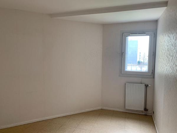 Appartement Dammarie Les Lys 2 pièces 48 m2
