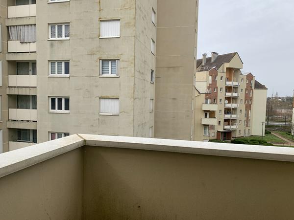 Appartement Dammarie Les Lys 2 pièces 48 m2