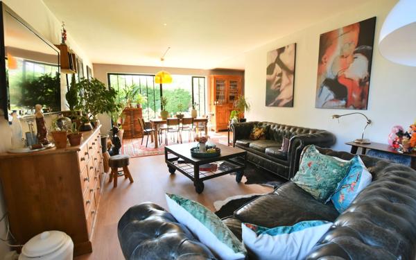 Maison à vendre    5 pièces • 150 m2 Francheville