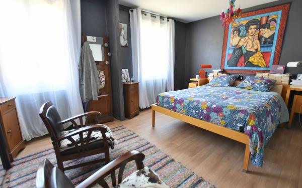 Maison à vendre    5 pièces • 150 m2 Francheville