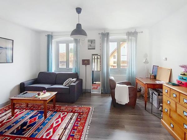 Maison individuelle 5 pièces et 3 appartements F2/F1