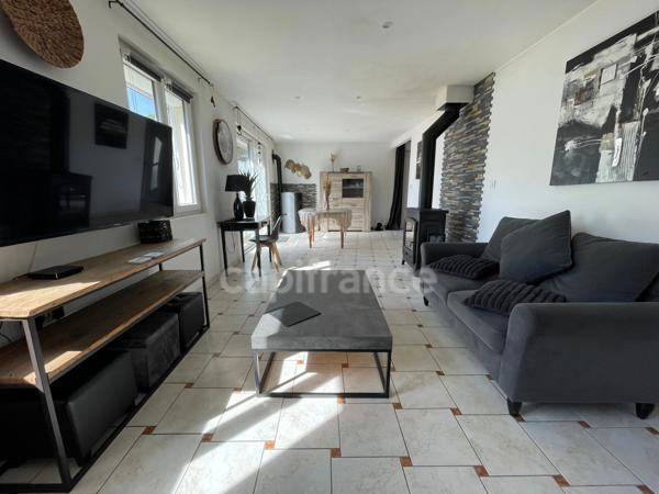 Maison sur sous-sol 4 chambres.