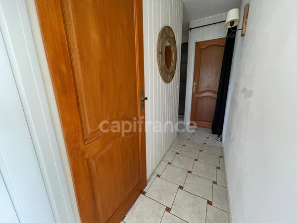 Maison sur sous-sol 4 chambres.