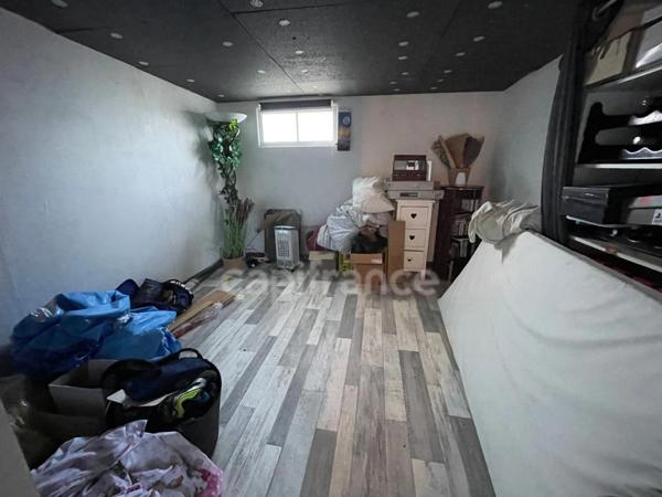 Maison sur sous-sol 4 chambres.