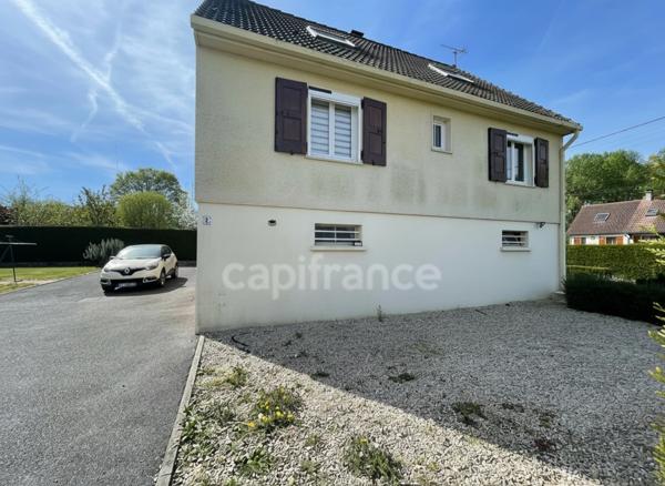 Maison sur sous-sol 4 chambres.