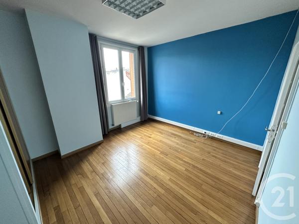 Immeuble à vendre  211 m2 CHATEAUROUX - 36