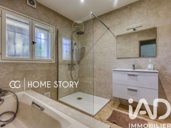 Maison à vendre 5 pièces 140 m² Ollioules