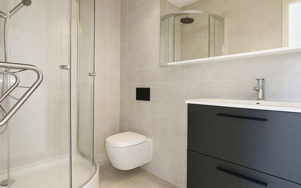 Appartement à vendre    3 pièces • 70,74 m2 Le Bouscat