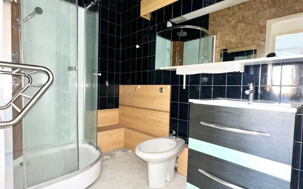 Appartement à vendre    3 pièces • 70,74 m2 Le Bouscat