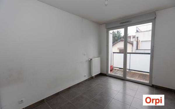 Appartement à vendre    2 pièces • 41 m2 Romainville