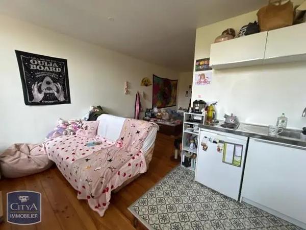 Appartement à louer 1 pièce 27.96m² Agen (47000)