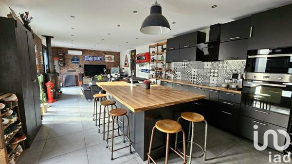 Maison traditionnelle 7 pièces de 173 m² à Champigny-sur-Marne (94500)